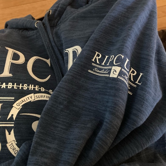 Rip Curl pulloverr. Unisex. Australia 1969.  Size smalll. Gently worn. - Picture 4 of 5